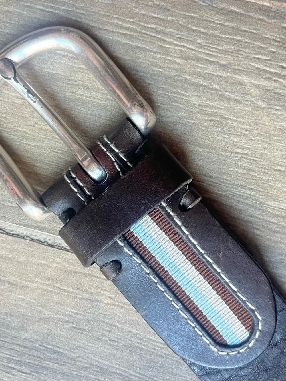 Vintage Fossil Brown Leather belt Small 28”-32”